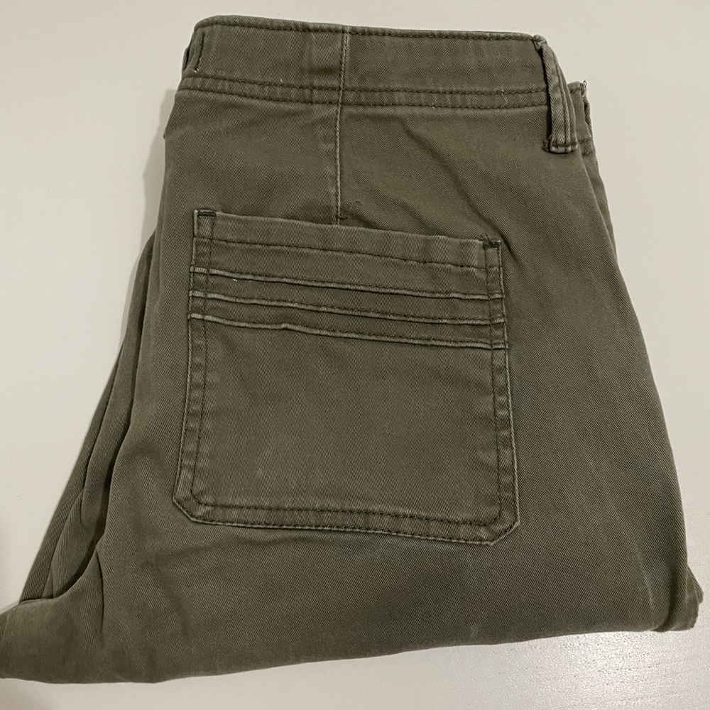 Abercrombie army green jeans
